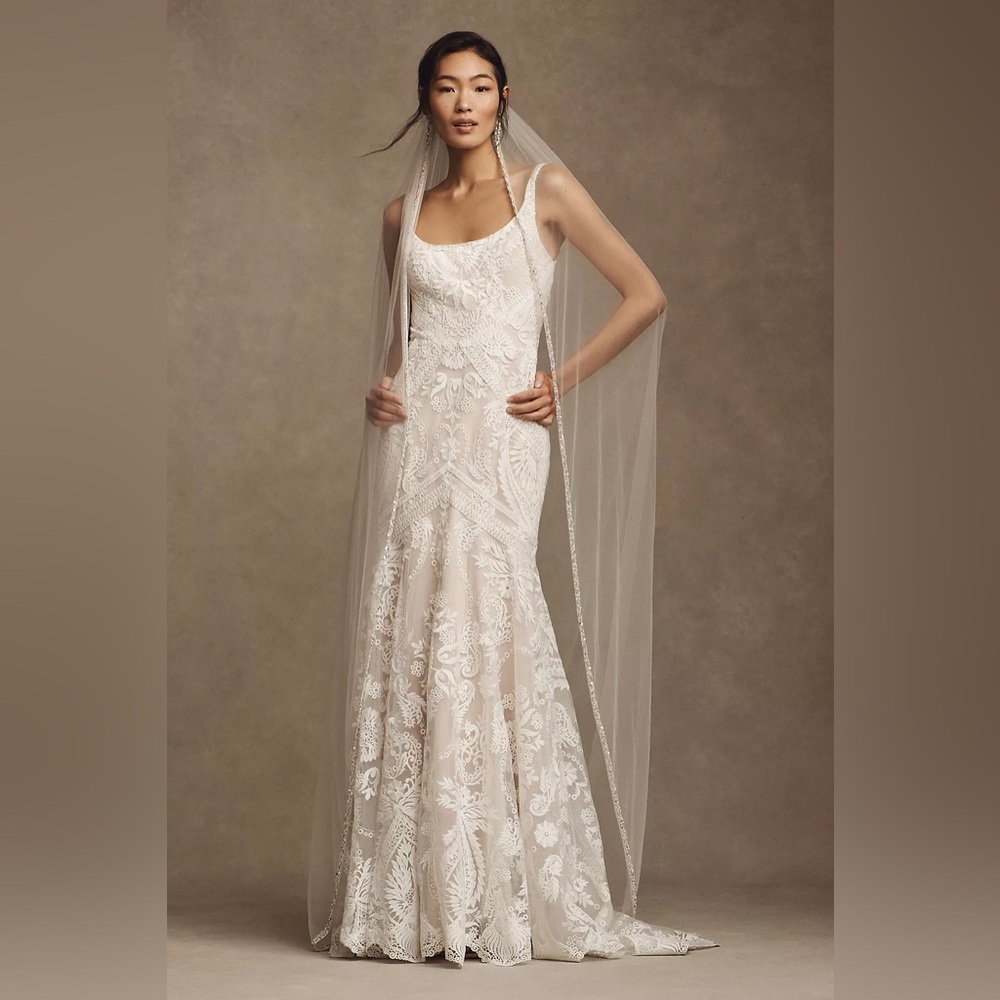 Wtoo by Watters Valette Square-Neck Lace Wedding Gown